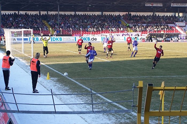 Aue-Burghausen 1:1