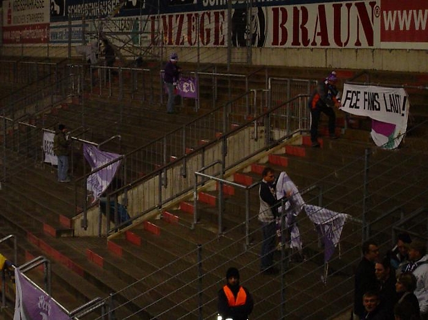 04 Stadion schmücken