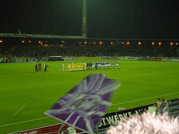 14 Begrüßung