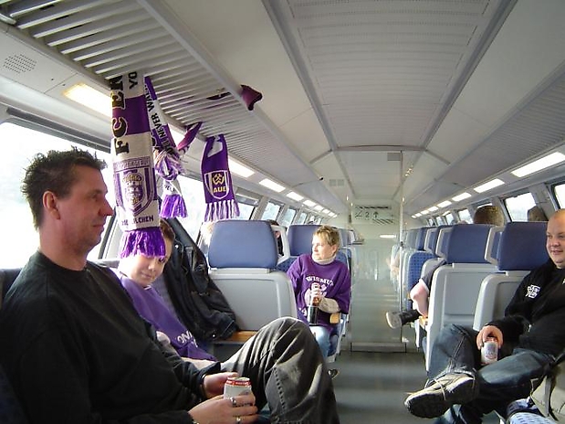 03 im Zug