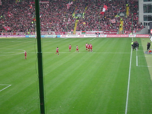 17 Jubel nach 1-0