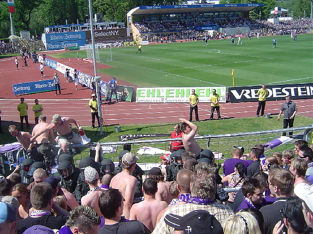 40 Pfeffersprayer- Fanclub