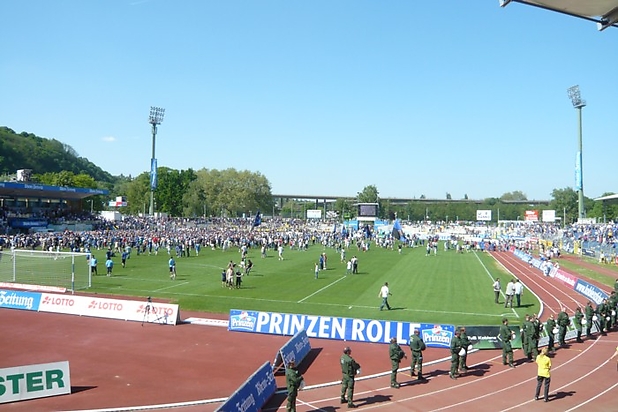 BS05 Koblenzer feiern..