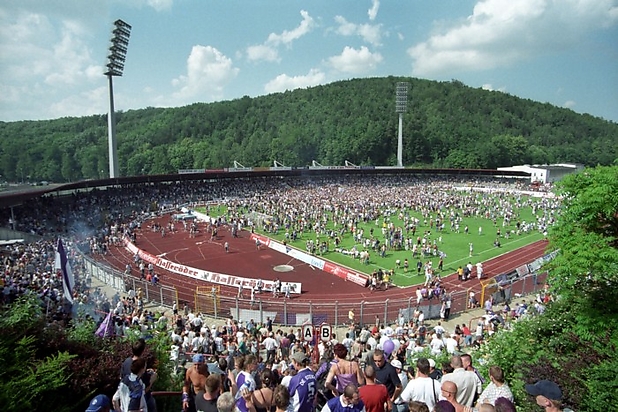 08.06.2003 nach Aue vs. DO II 2-1. Aue ist Regionalligameister