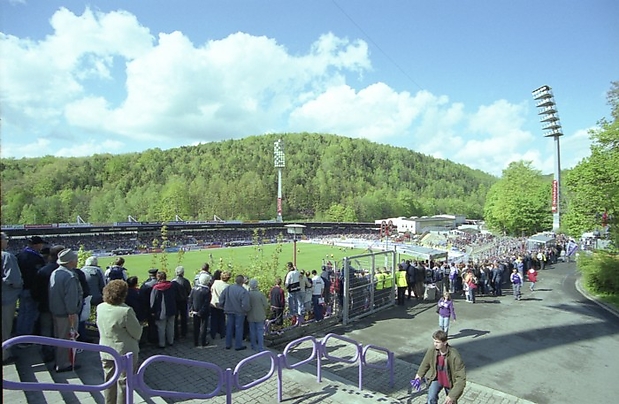 15.05.2005 Aue vs. Saarbrücken (2-0) Eingang Gegengerade