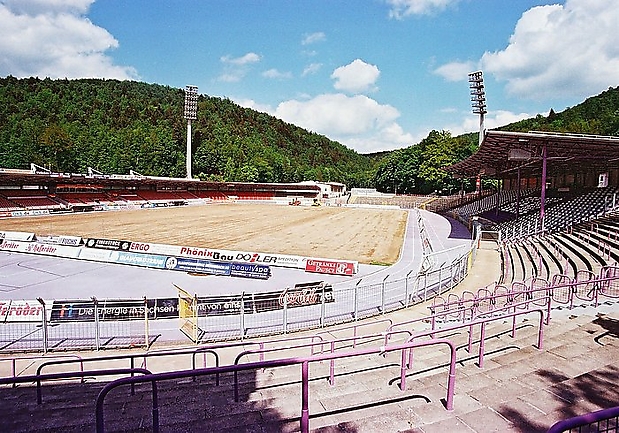 27.5.2011 Das Stadion bekommt einen neuen Rasen