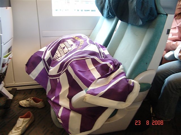 Aue Fans im Zug nach Bremen