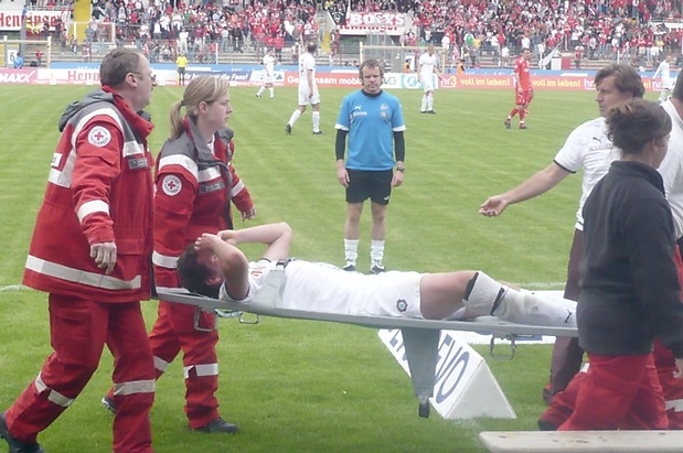 Lenk auf der Trage