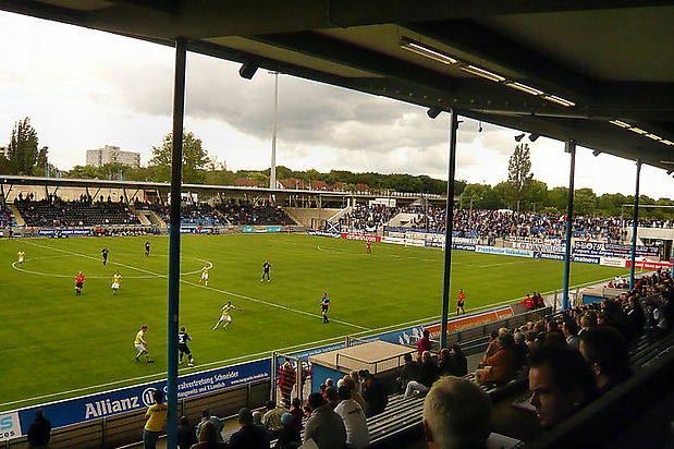 103 Blick von den Haupttribüne