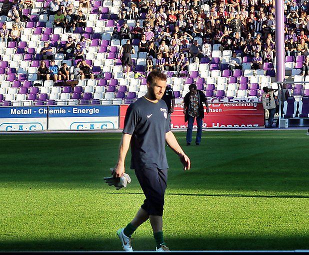 01 Ex-Auer Torwart Jörg Hahnel