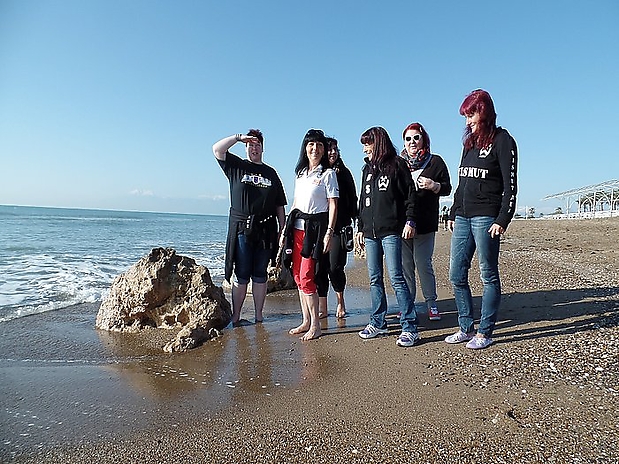 101-Erster Spaziergang am Mittelmeerstrand.