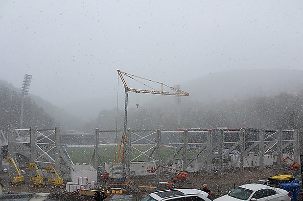 24.04.2016 Schneesturm vor dem Derby gegen den CFC. Foto: Burg
