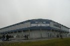 Blick vom Parkplatz auf die Paragon-Arena