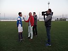 613-Ein MDR Team interviewt Aues  Selcuk Alibaz nach dem Spiel.